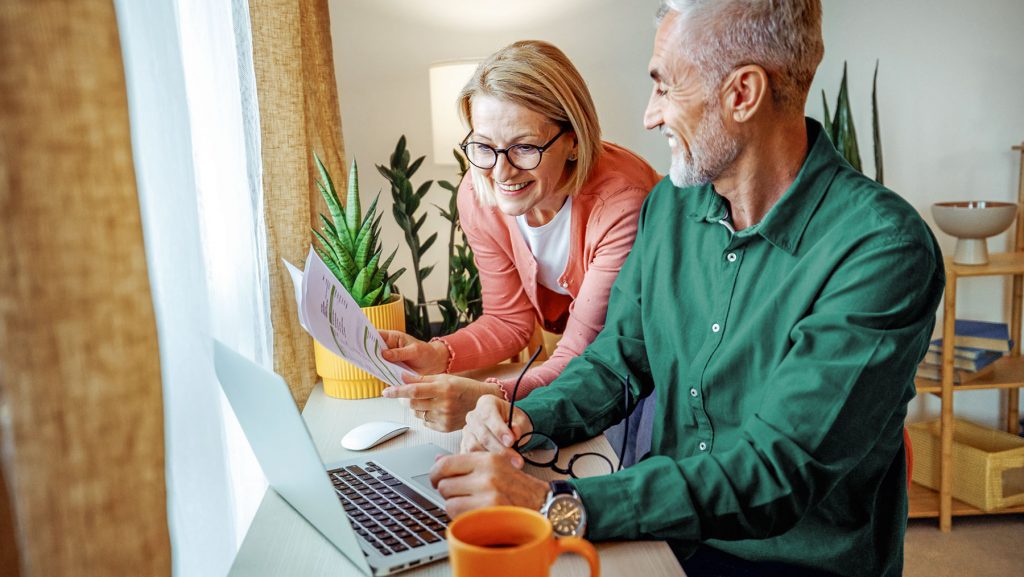 Wir zeigen Ihnen, wie Sie Ihre Unterlagen klug sortieren und wie Ihr Papierkram übersichtlich bleibt.